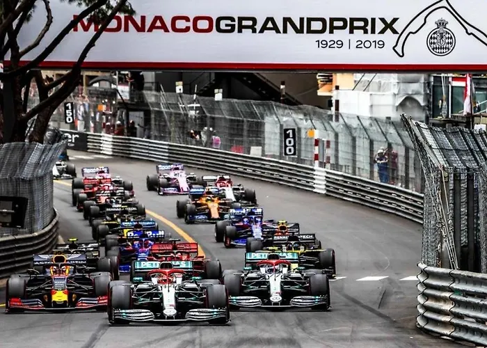 Apartment Monaco # - 6 Persons - 2 Bedrooms - Full Renovated - Private Parking - Full Clim - Hypercenter - And Sun Menton