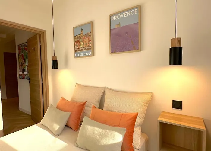 Monaco # - 6 Persons - 2 Bedrooms - Full Renovated - Full Clim - Hypercenter - And Sun Ментона