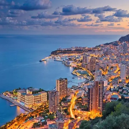 Monaco - Menton - Full Clim - 6 Persons - 2 Bedrooms - Full Renovated - Hypercenter - Beach And Sun Appartamento *