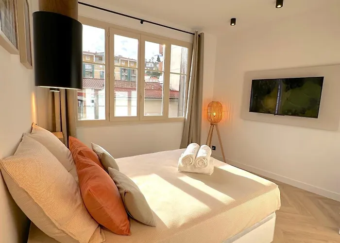 Διαμέρισμα Monaco # - 6 Persons - 2 Bedrooms - Full Renovated - Full Clim - Hypercenter - And Sun