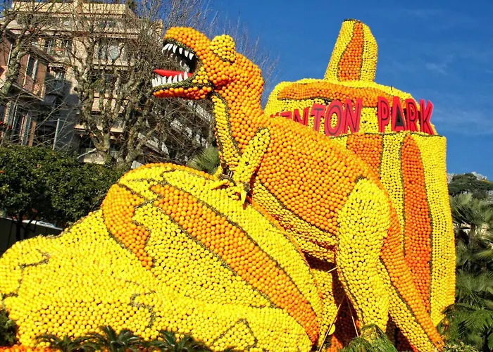 Apartmán Monaco # - 6 Persons - 2 Bedrooms - Full Renovated - Full Clim - Hypercenter - And Sun Menton